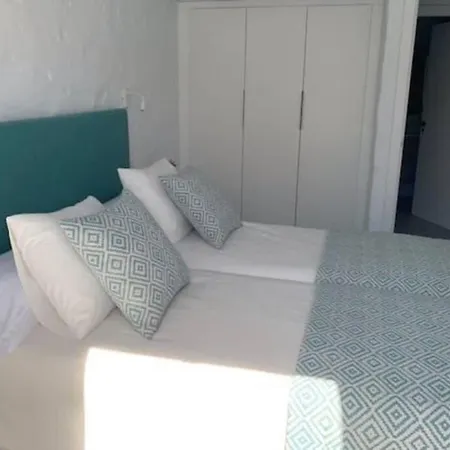 Renovated 2 Bedroom Bungalow In Playa Del Ingles