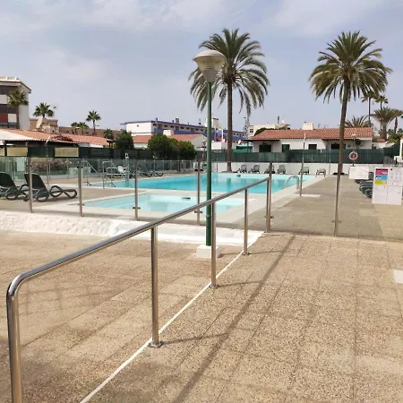 Renovated 2 Bedroom Bungalow In Playa Del Ingles Maspalomas (Gran Canaria)